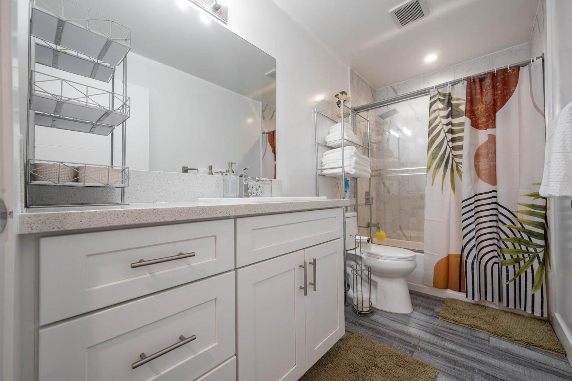 Modern Noho Gem 5ms 4rm Universal